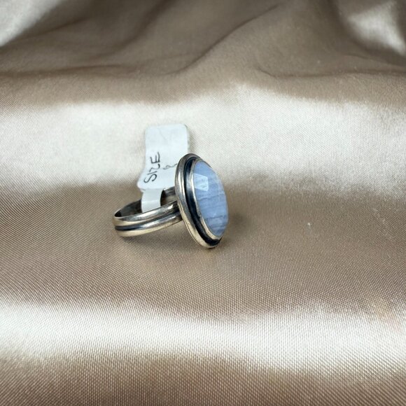 Silver Ring with Blue Lace Agate Oval Natural Gemstone Handmade Jewelry Size 8 - Picture 2 of 5